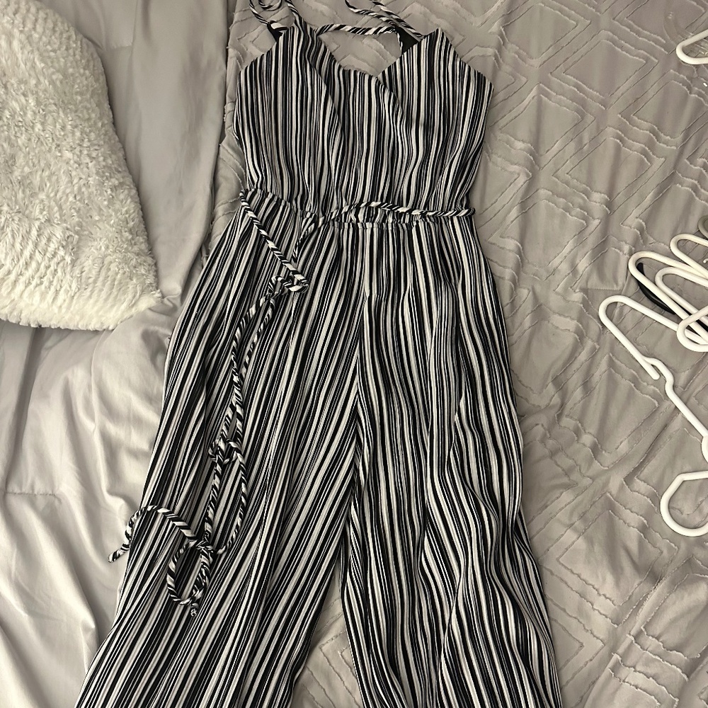 Black/White/Navy/Gray Striped Jumpsuir